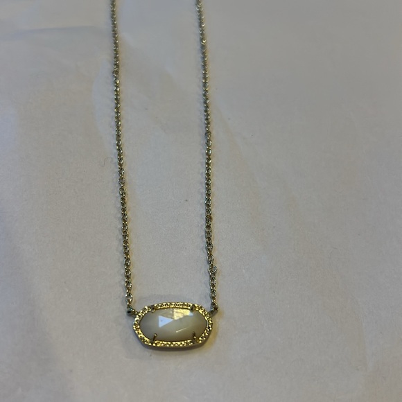 Kendra Scott White Stone Gold Necklace 16” - Picture 1 of 7